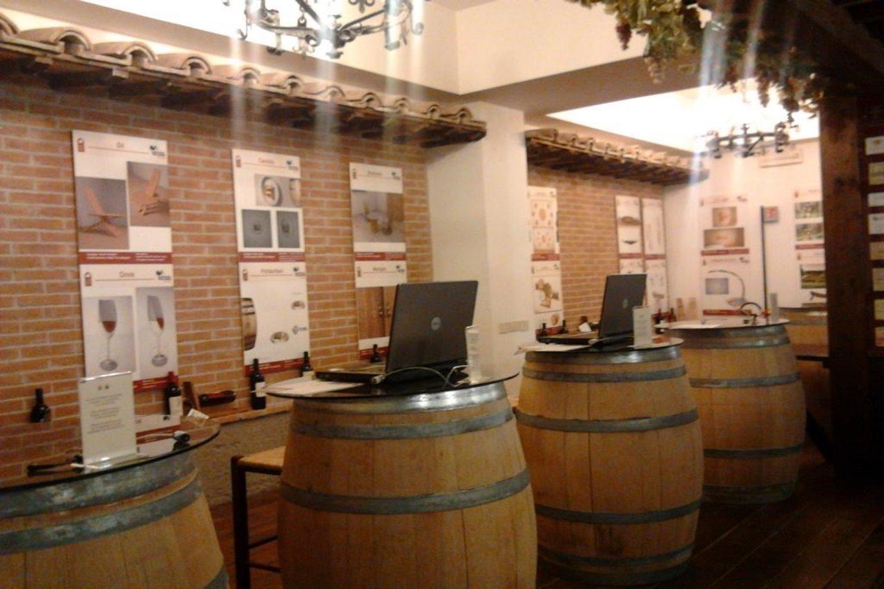 Gio Wine E Jazz Area
